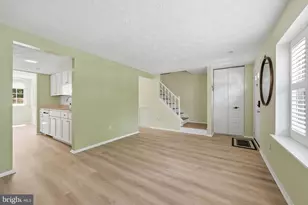 5574 Caithness Ct, Fairfax, VA 22032 - Photo 6