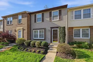5574 Caithness Ct, Fairfax, VA 22032 - Photo 4
