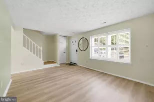 5574 Caithness Ct, Fairfax, VA 22032 - Photo 6