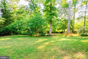 8901 Beauchamp Dr, Alexandria, VA 22309 - Photo 32