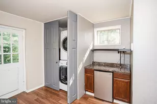 8901 Beauchamp Dr, Alexandria, VA 22309 - Photo 28