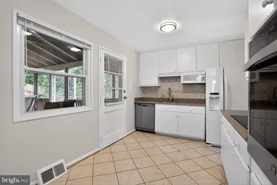 1452 Dewberry Court, McLean, VA 22101 - Photo 14