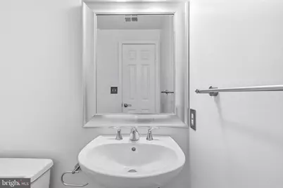 8931 Park Forest Drive, Springfield, VA 22152 - Photo 30