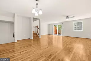 8931 Park Forest Dr, Springfield, VA 22152 - Photo 12