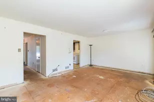 4560 Bogart Ct, Annandale, VA 22003 - Photo 8