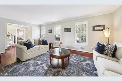 10305 Mountington Court, Vienna, VA 22182 - Photo 12