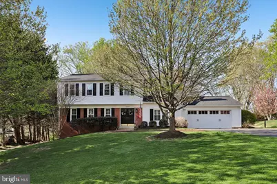 10305 Mountington Court, Vienna, VA 22182 - Photo 1