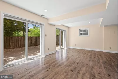 8361 Thompson Road, Annandale, VA 22003 - Photo 36