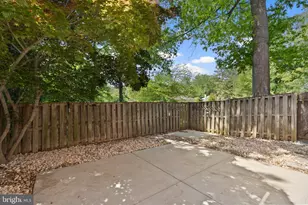 8361 Thompson Rd, Annandale, VA 22003 - Photo 40