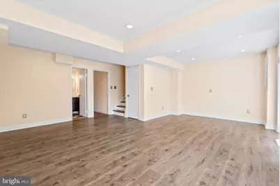 8361 Thompson Road, Annandale, VA 22003 - Photo 32