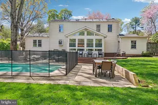 1707 Galloway Dr, Vienna, VA 22182 - Photo 70