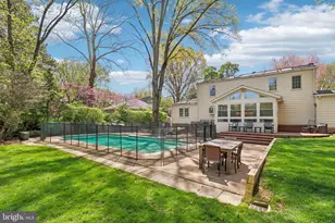 1707 Galloway Dr, Vienna, VA 22182 - Photo 72