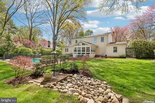 1707 Galloway Dr, Vienna, VA 22182 - Photo 68