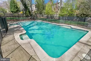 1707 Galloway Dr, Vienna, VA 22182 - Photo 78