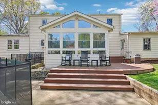 1707 Galloway Dr, Vienna, VA 22182 - Photo 74