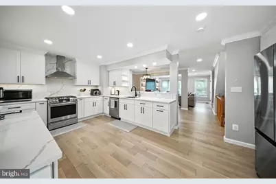 6586 Morning Meadow Drive, Alexandria, VA 22315 - Photo 2