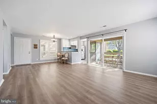 6608 Jupiter Hills Cir, Alexandria, VA 22312 - Photo 8