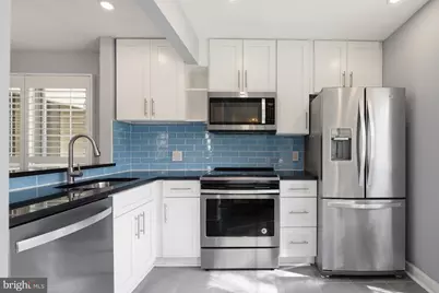 6608 Jupiter Hills Circle #A, Alexandria, VA 22312 - Photo 10