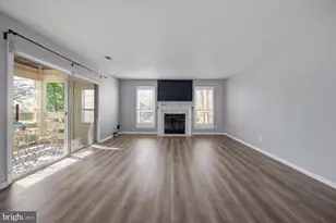 6608 Jupiter Hills Cir, Alexandria, VA 22312 - Photo 2