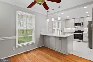 8251 Clifton Farm Ct, Alexandria, VA 22306 - Photo 16