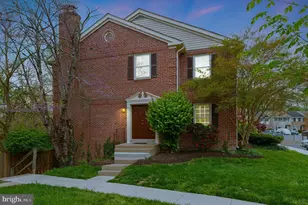 8251 Clifton Farm Ct, Alexandria, VA 22306 - Photo 2