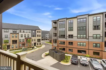 14538 George Carter Way NE #287, Chantilly, VA 20151 - Photo 32
