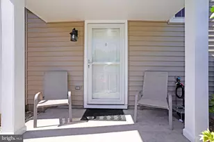 6038 Netherton St, Centreville, VA 20120 - Photo 2