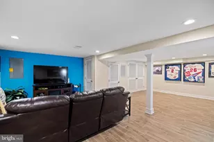 7241 Lee Hwy, Falls Church, VA 22046 - Photo 46