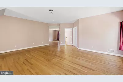 9395 Wolf Trap Creek Court, Great Falls, VA 22066 - Photo 44