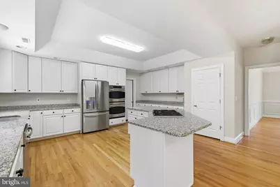 9395 Wolf Trap Creek Court, Great Falls, VA 22066 - Photo 20