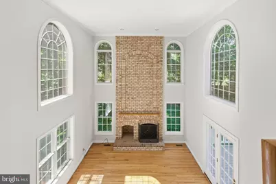 9395 Wolf Trap Creek Court, Great Falls, VA 22066 - Photo 30