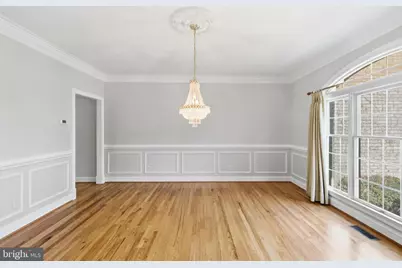 9395 Wolf Trap Creek Court, Great Falls, VA 22066 - Photo 10