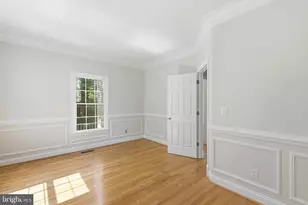 9395 Wolf Trap Creek Ct, Great Falls, VA 22066 - Photo 14
