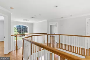 9395 Wolf Trap Creek Ct, Great Falls, VA 22066 - Photo 14