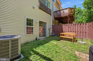 2078 Capstone, Herndon, VA 20170 - Photo 34