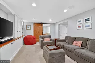 3811 Bent Branch Rd, Falls Church, VA 22041 - Photo 26