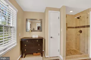 3811 Bent Branch Rd, Falls Church, VA 22041 - Photo 24