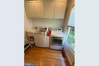 8750 Copeland Pond Court, Fairfax, VA 22031 - Photo 28