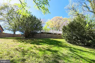 7200 Popkins Farm Rd, Alexandria, VA 22306 - Photo 28