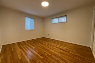 8125 Edmonton Ct, Springfield, VA 22152 - Photo 6