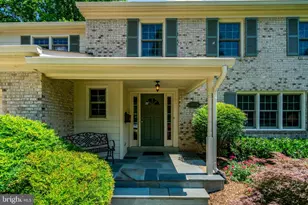3123 Vinewood Pl, Falls Church, VA 22044 - Photo 4