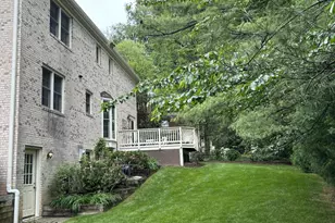 3123 Vinewood Pl, Falls Church, VA 22044 - Photo 2