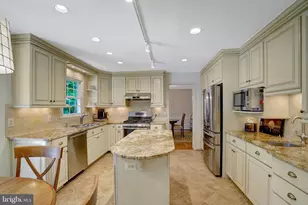 3123 Vinewood Pl, Falls Church, VA 22044 - Photo 20
