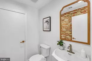 10305 Hunt Country Ln, Vienna, VA 22182 - Photo 24