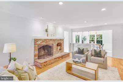 10305 Hunt Country Lane, Vienna, VA 22182 - Photo 2