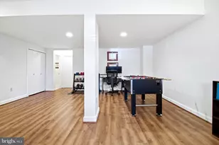 4866 Carriagepark Rd, Fairfax, VA 22032 - Photo 24