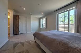 7817 Sutter Ln, Annandale, VA 22003 - Photo 36