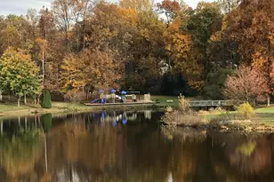 5222 Bradfield Dr, Burke, VA 22015 - Photo 8