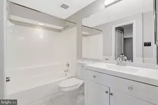 6014 Havener House Way, Centreville, VA 20120 - Photo 20