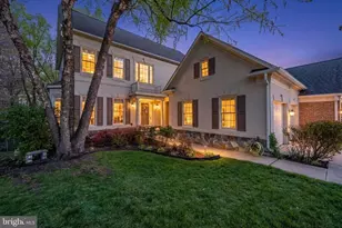 6256 Kingfisher Ln, Alexandria, VA 22312 - Photo 2